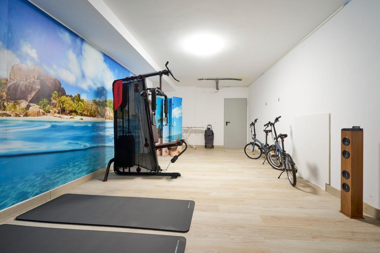 Studio Deluxe With Shared Roof Terrace Малага Экстерьер фото